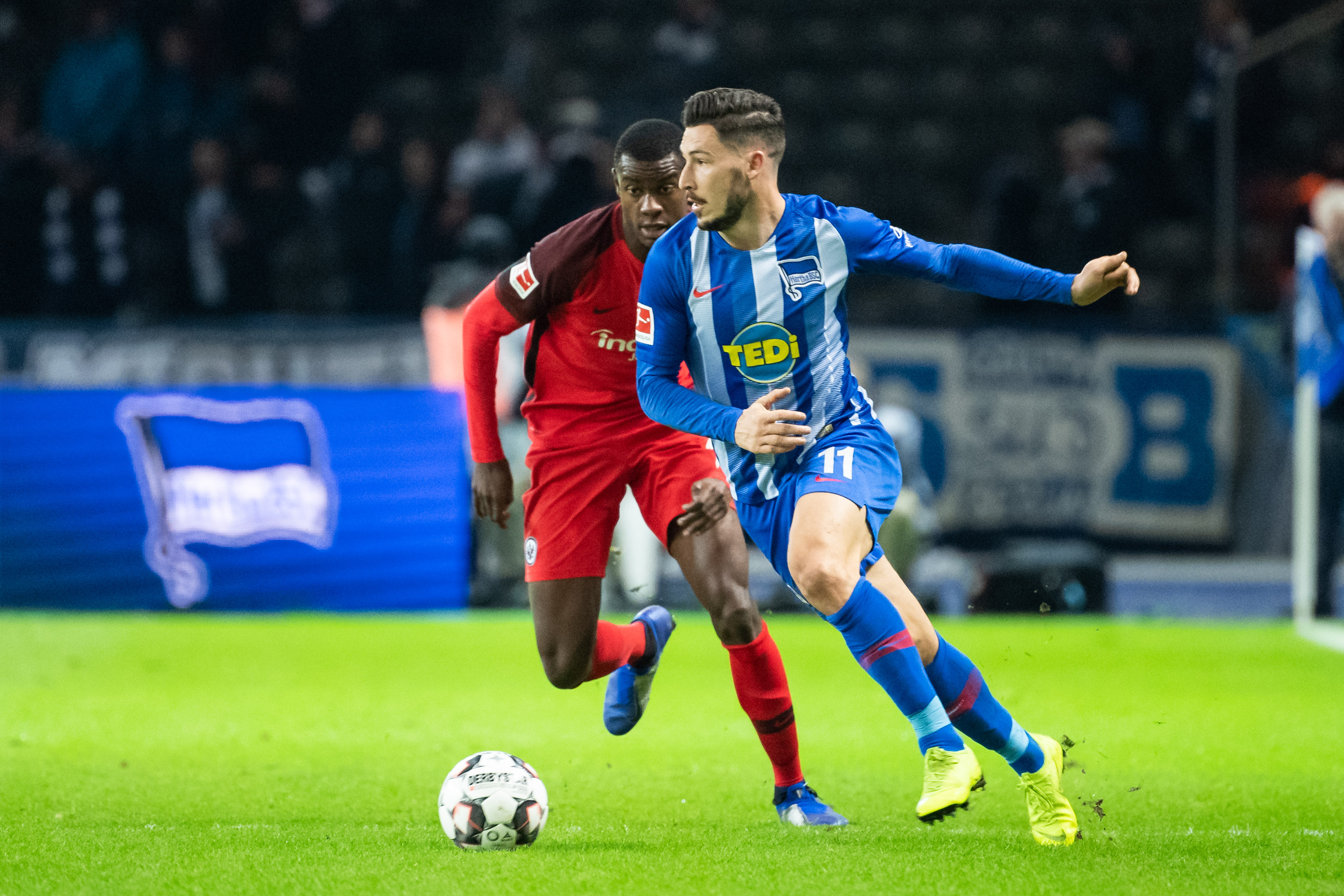 本场展现了 本场展现了