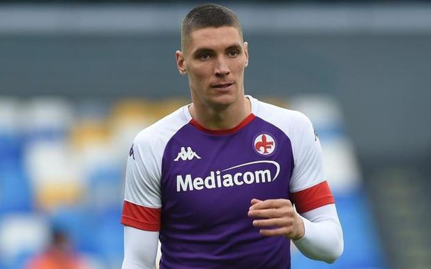 他可以在这 他可以在这